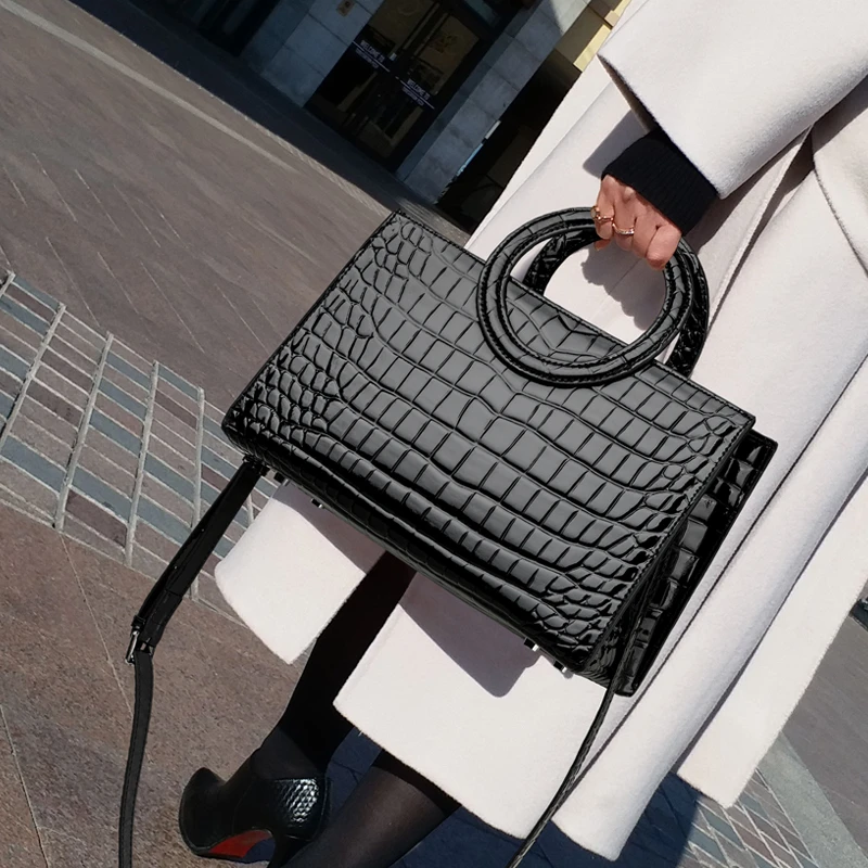 CCAMO真皮包包女包轻奢品牌压纹手提包大容量时尚气质女士通勤包