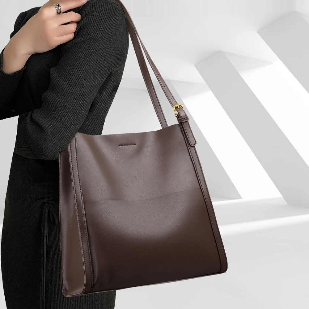 CCAMO轻奢女士包包休闲真皮水桶包简约百搭单肩大容量包包高级感