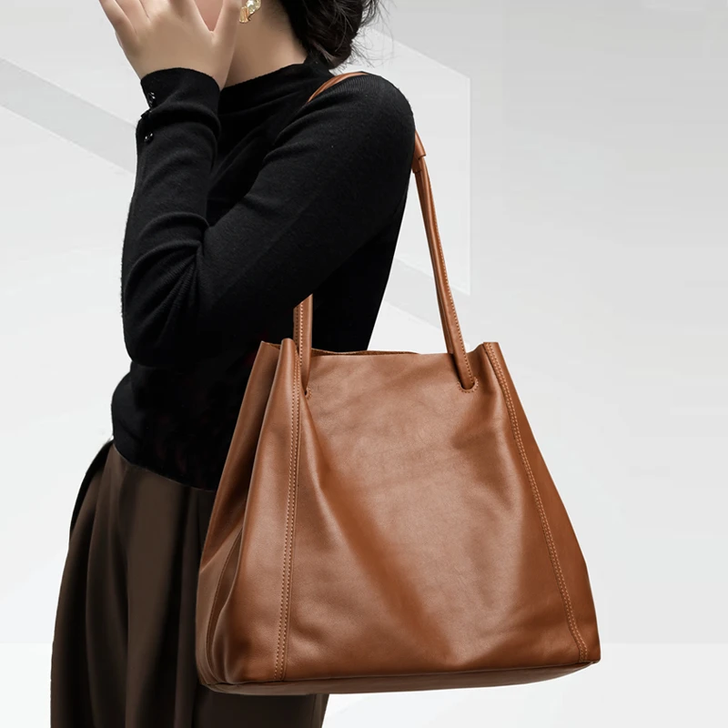 大容量包包女包小众高级感牛皮托特包简约女士休闲大包包单肩斜跨