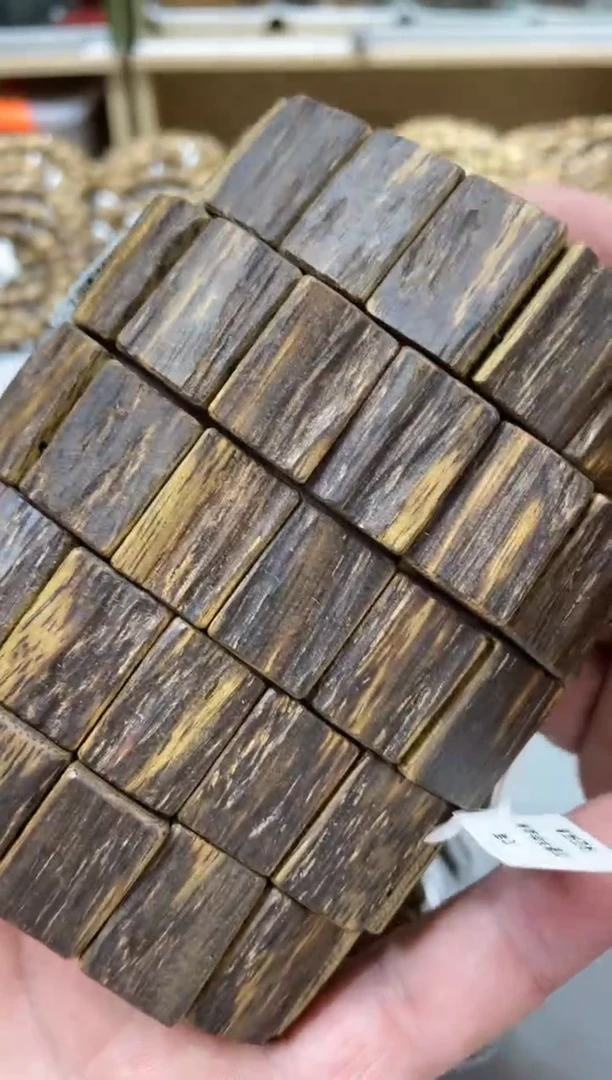 【闪购商品】沉香手串999W66手牌单圈多样发其一