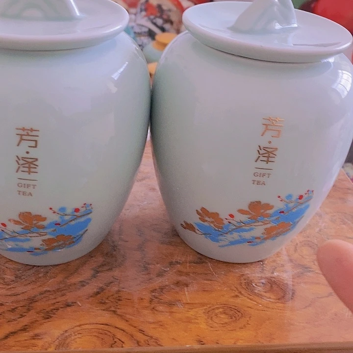 罐直播间进行中茶叶