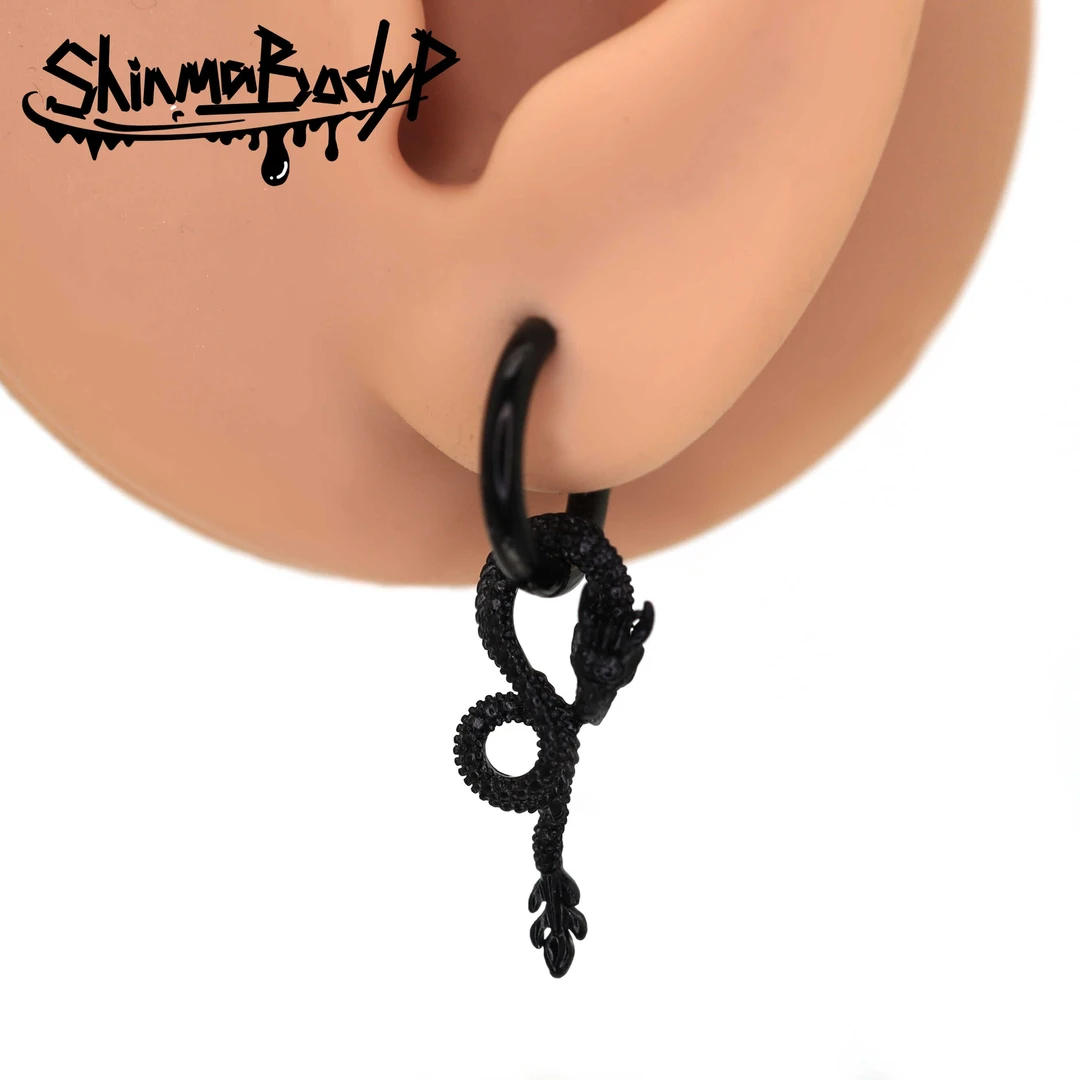 钛钢耳饰 SHINMA 钛钢黑色雕刻挂坠龙型恶龙耳环暗黑土酷个性耳饰