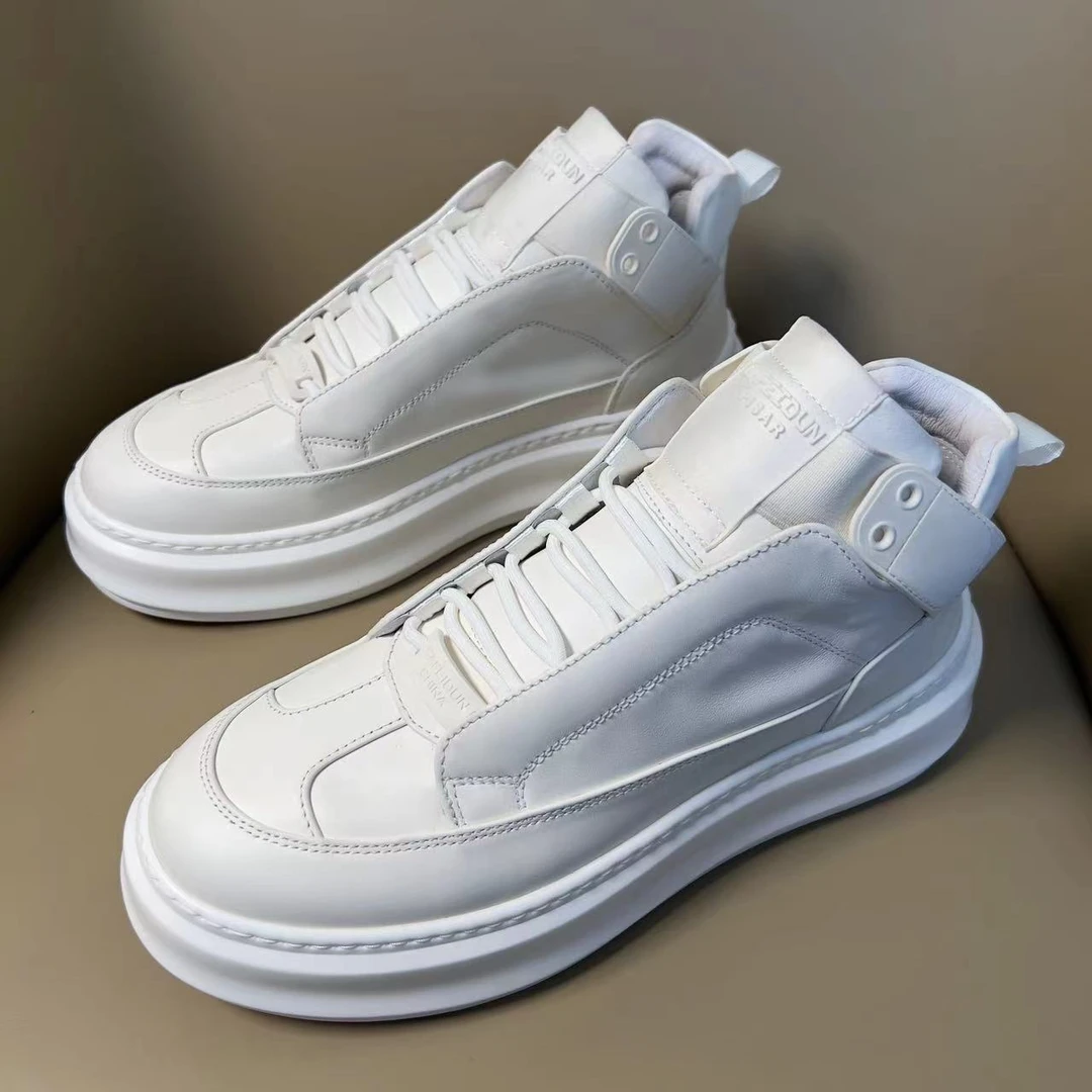 秋冬新款单鞋广州手工饼男鞋潮鞋超轻舒适时尚百搭款826-2