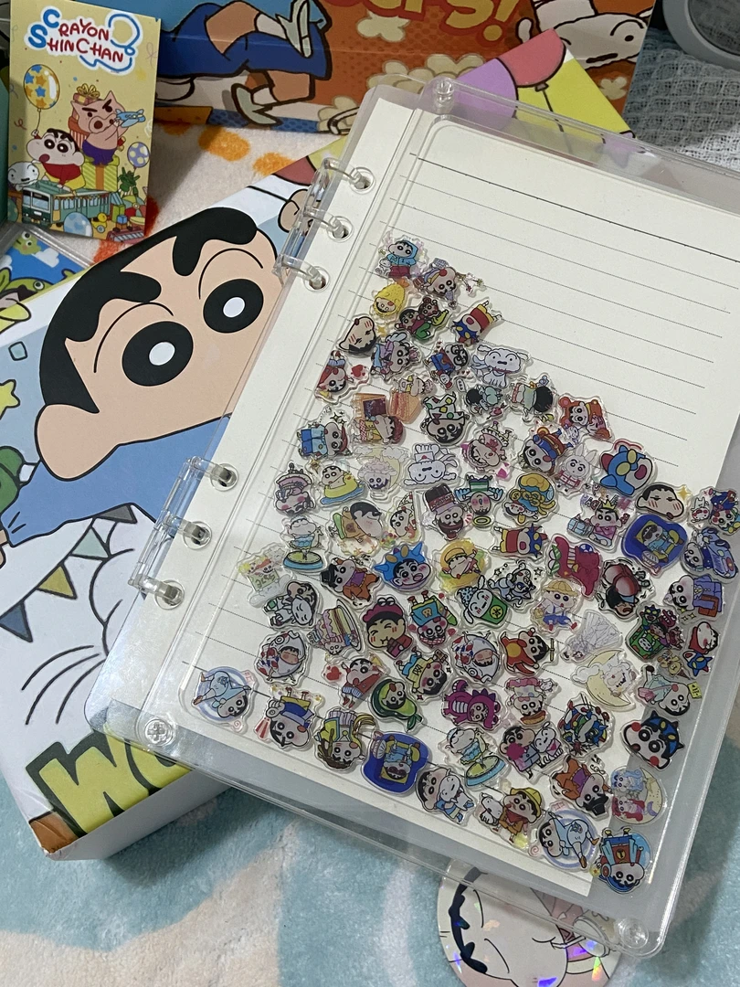 【爱宝】蜡笔小新流沙本透明亚克力摇摇乐笔记本活页手账本diy本子