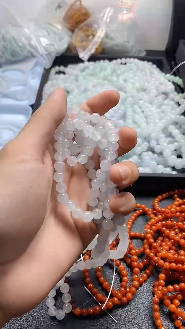 【闪购商品】翡翠手链未镶嵌卡8白冰一颗5元