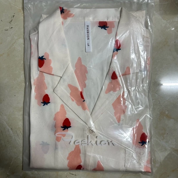 鹏草莓短裤短袖两件套睡衣女家居服