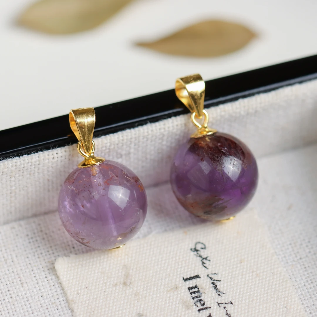 S925银紫幽灵水晶吊坠不含链 有坑平头是天然属性介意勿拍 发其一