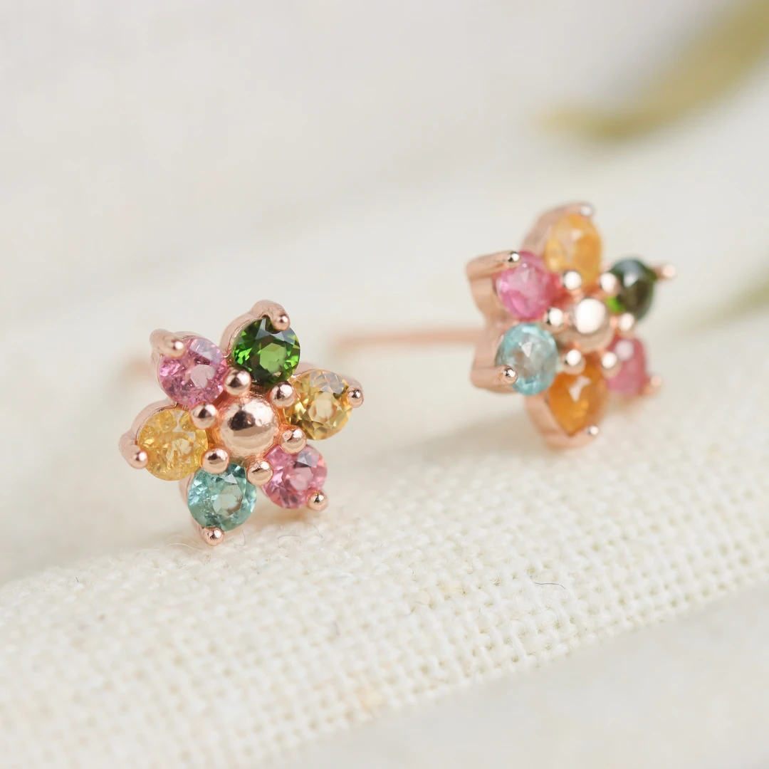 S925银玫瑰金镶嵌碧玺雪花精致小巧百搭女款耳钉