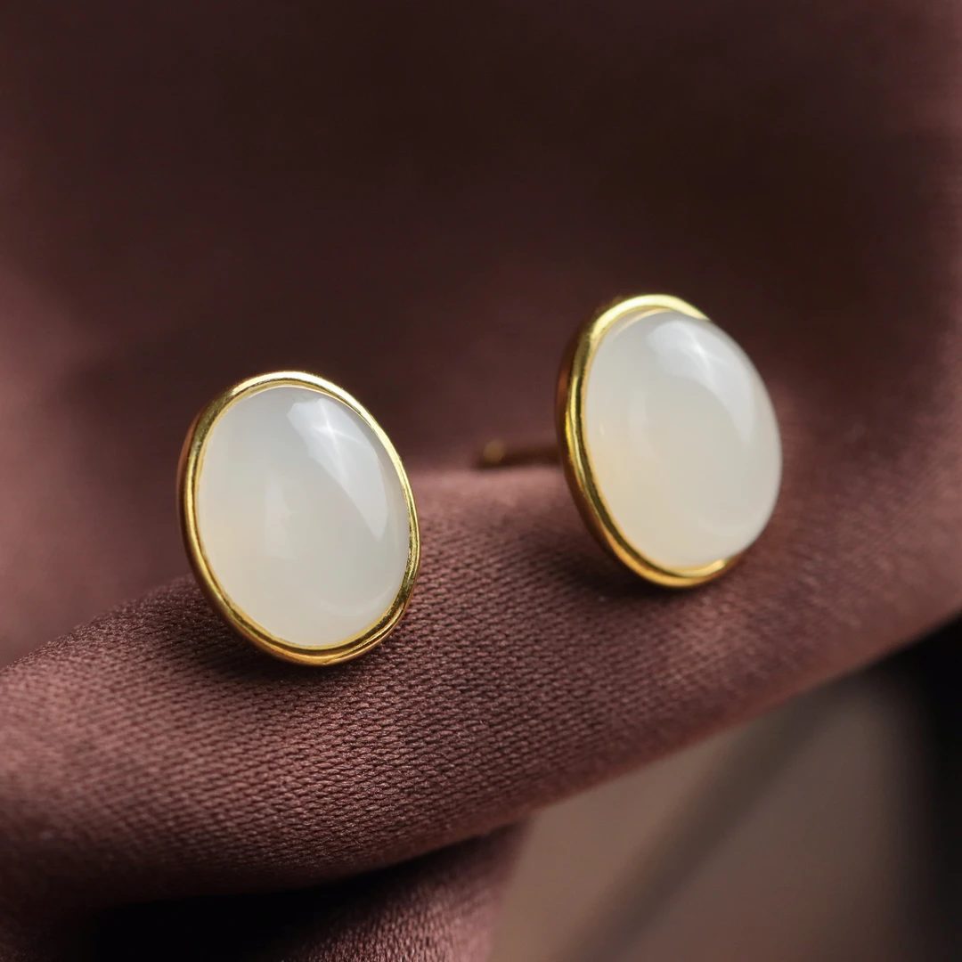 S925银镀金镶嵌和田玉蛋面时尚百搭送礼女款耳钉