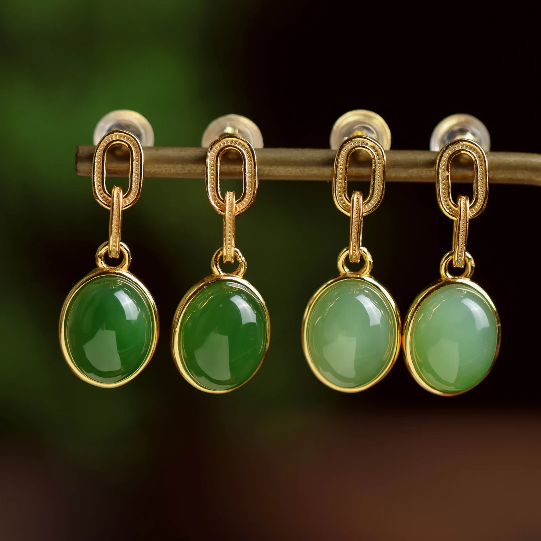 S925银镀金镶嵌碧玉环环相扣耳坠（多样性发货 发其一）