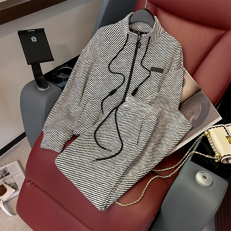 欧货洋气减龄时尚套装女秋季新款立领开衫卫衣阔腿裤两件套潮流