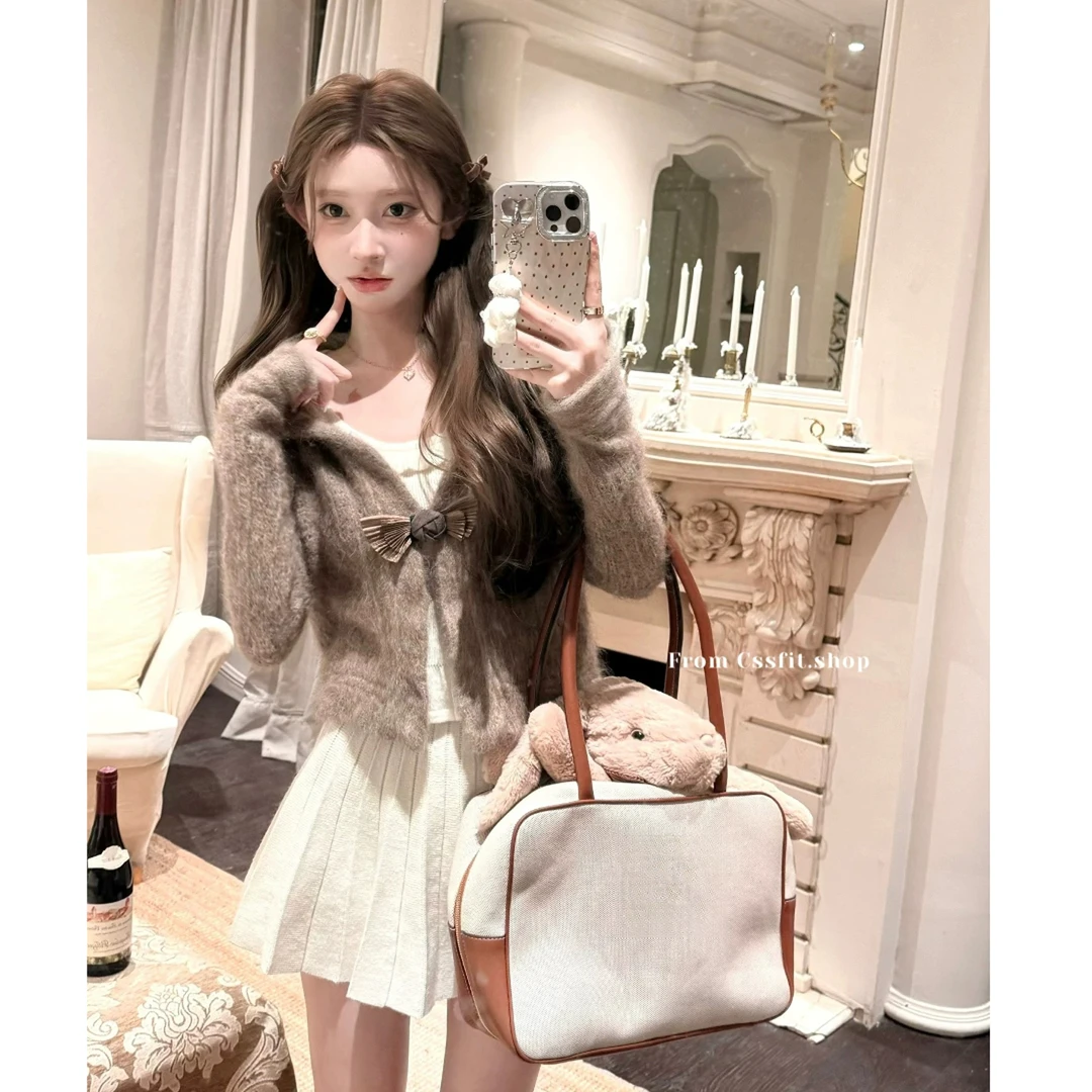 【栗栗奶咖】韩系甜美少女冬季新款翻领开衫毛衣花边领打底衫配短裙