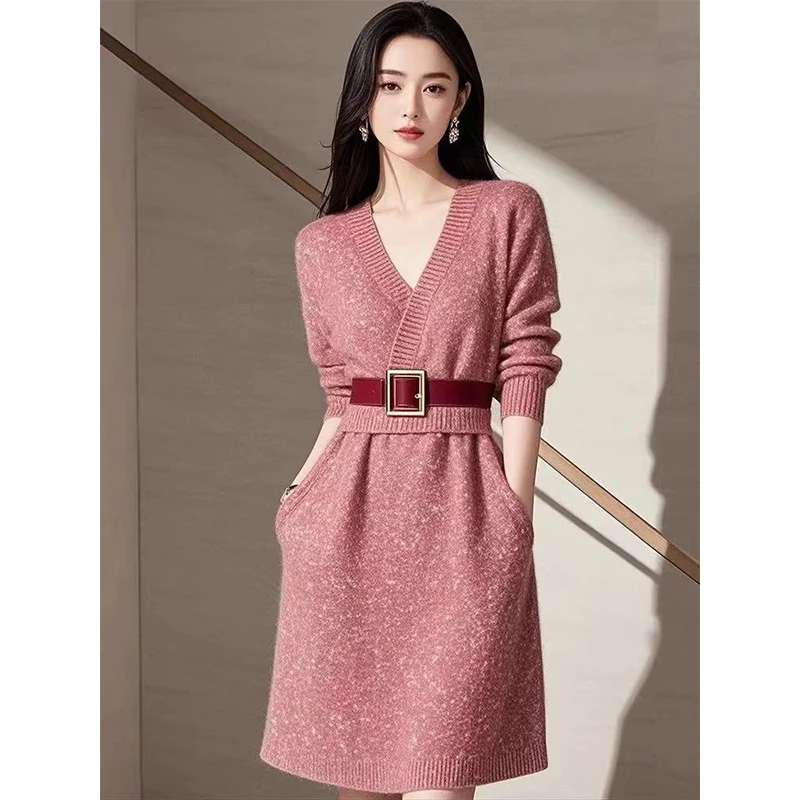 2024冬季新款女装韩系高级感穿搭小香风粉色针织毛衣半身裙子