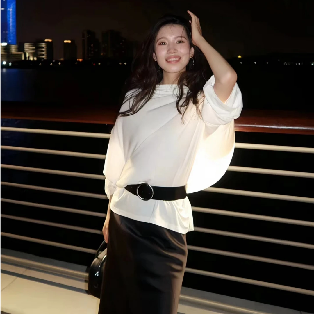 法式性感女神2024秋季新款时尚宽松纯欲微透露背上衣搭高腰半身裙
