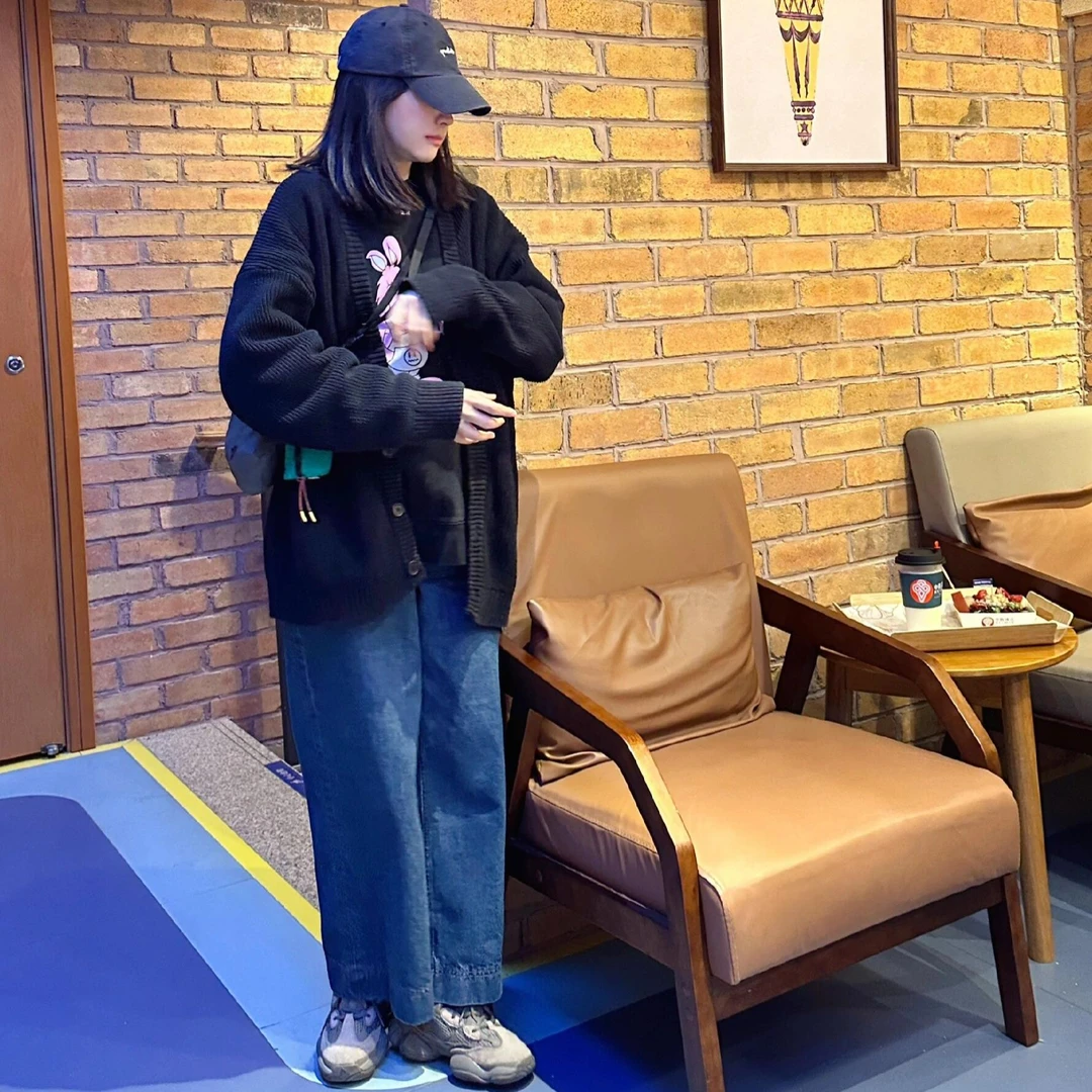 韩系休闲穿搭2024秋冬新款宽松百搭显瘦开衫外套九分阔腿牛仔裤女