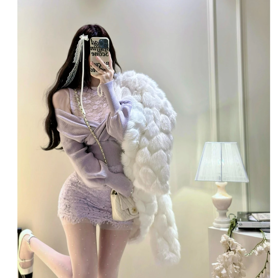 韩系气质女神2024冬季新款性感蕾丝背心懒慵风针织上衣配蕾丝短裙
