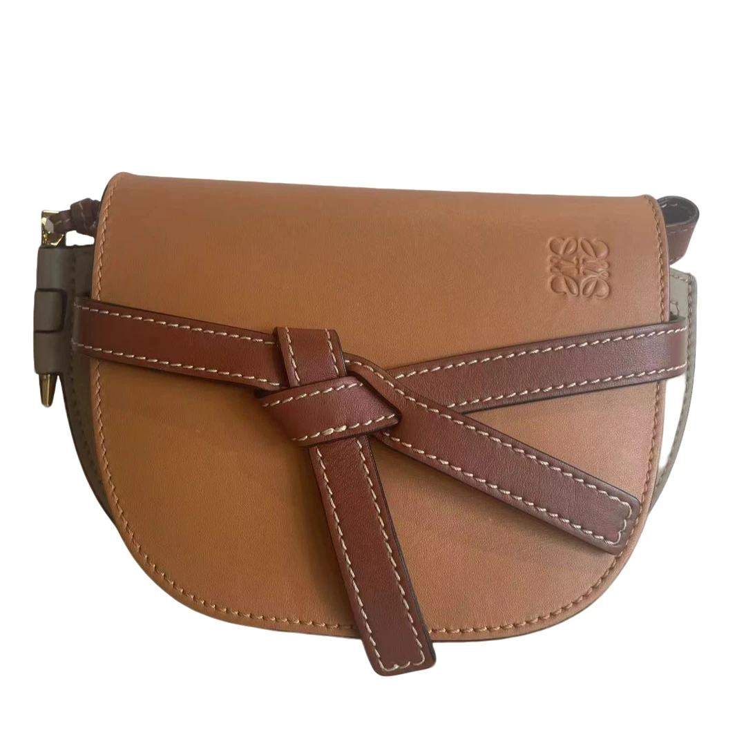 95新 LOEWE/罗意威 LOEWE/罗意威 焦糖色gate斜挎包97新bwz9243
