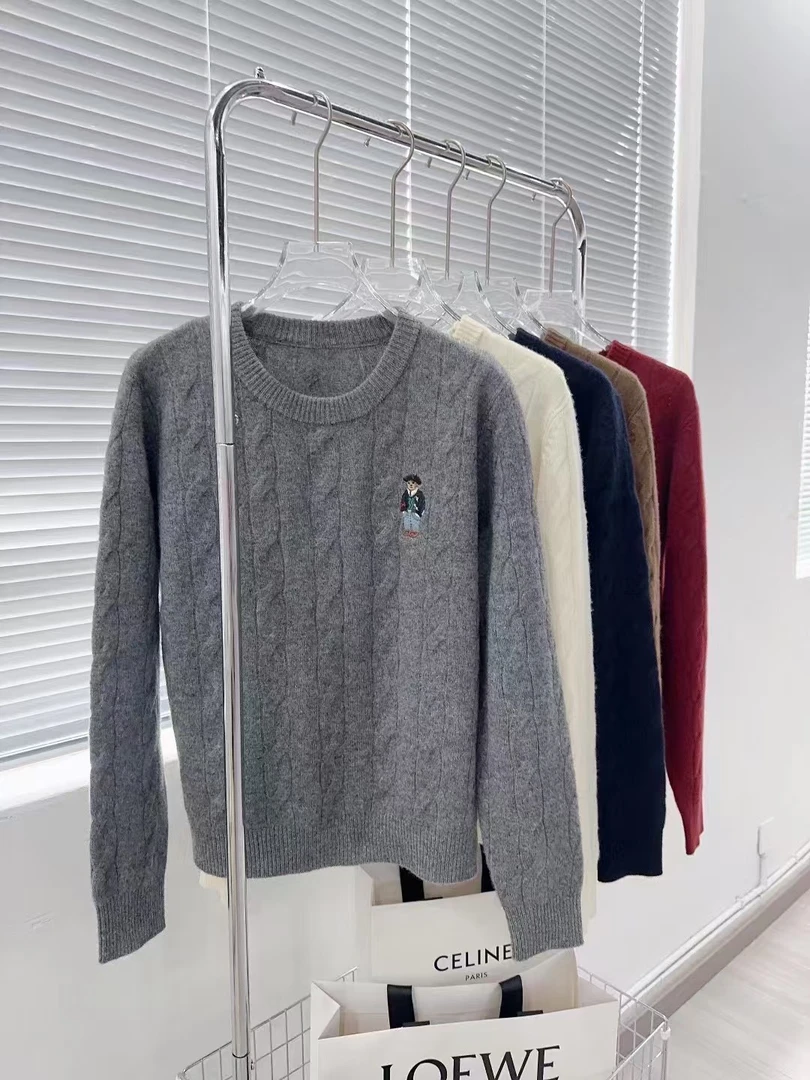 JL 【刺绣小熊全羊毛】秋冬新款气质圆领羊毛衫-K