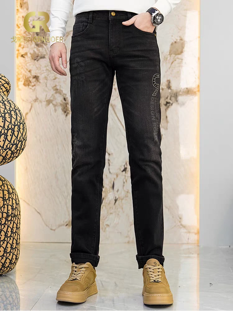 戈诺尔新款男士修身小脚长裤子潮流时尚铆钉牛仔裤男显瘦百搭