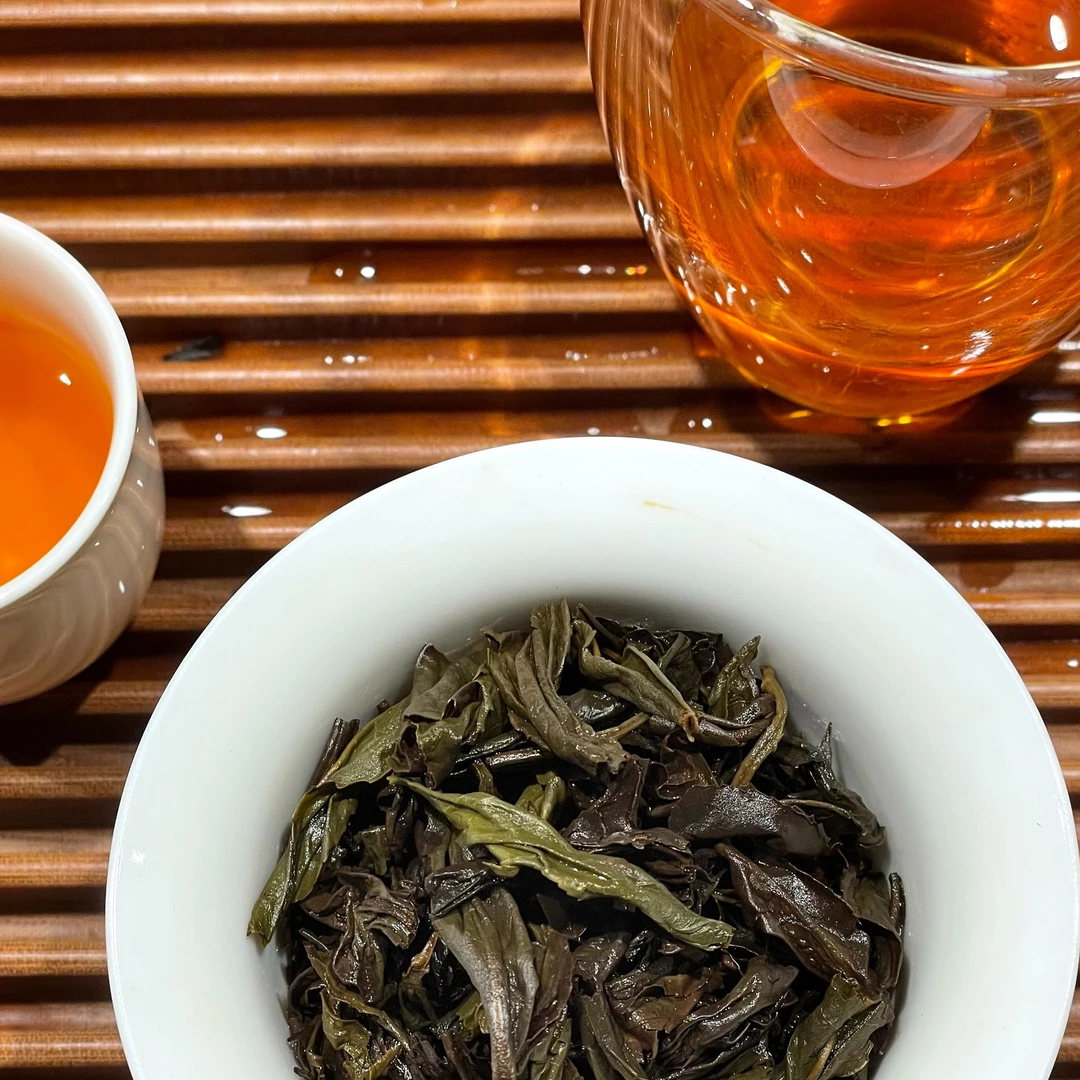 武夷山大红袍兰花香红岩茶叶优质金边燕子窠岩茶肉桂红茶送老丈人