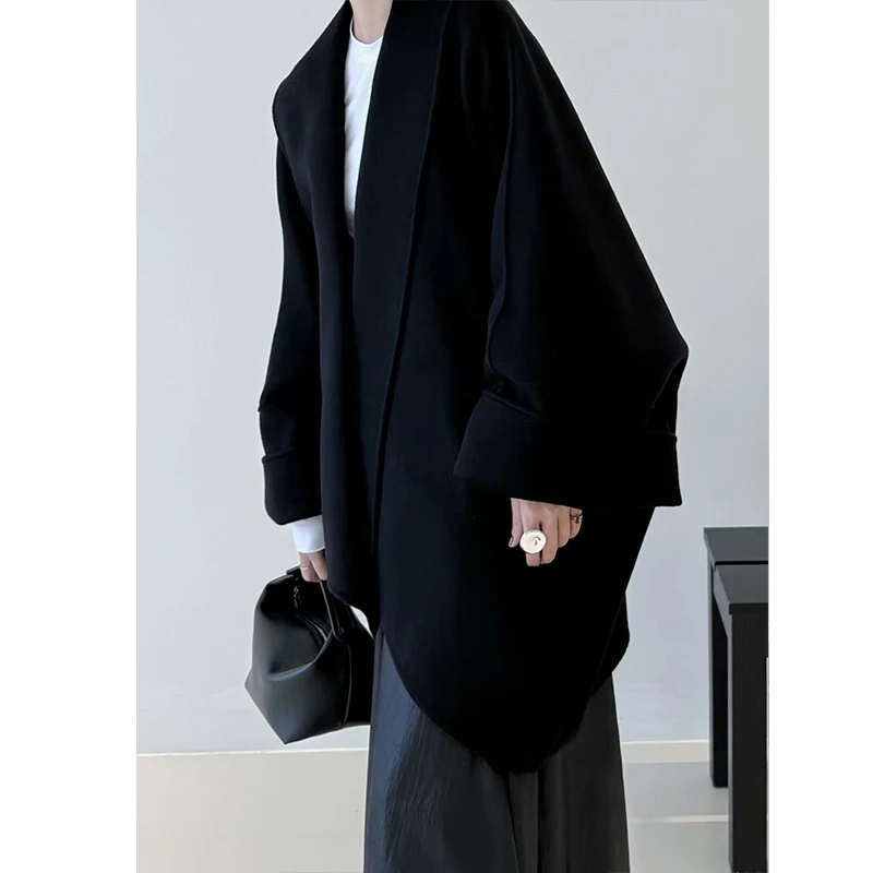 青果领净色呢外套