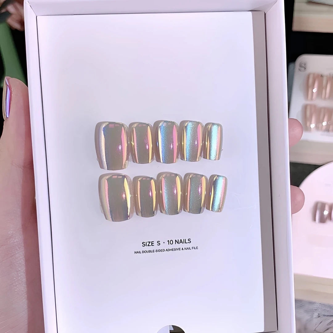 B13手工穿戴甲电镀人鱼姬极光轻奢气质猫眼显白百搭显白可拆卸