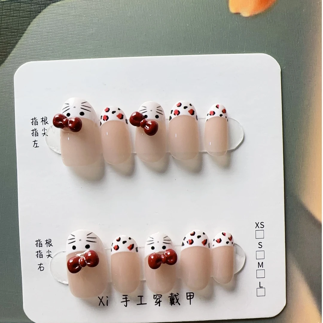 D95手工穿戴甲短款卡通小猫咪纯手工美甲可拆卸贴片新款网红款