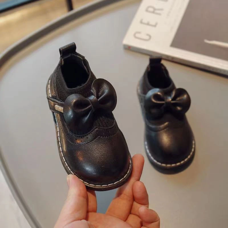 小皮鞋秋冬软皮二棉小皮靴（192）