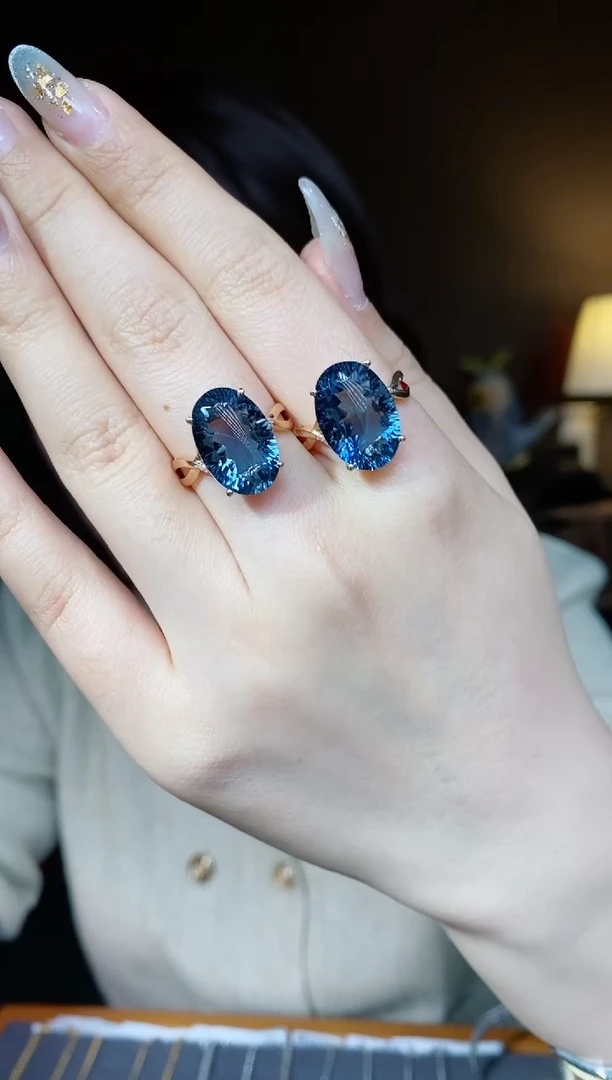 【闪购商品】托帕石戒指18K金镶嵌（10ct）多样性发1件@@U6010