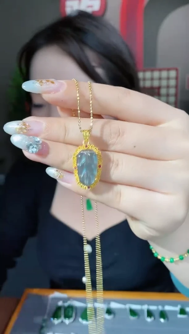 【闪购商品】翡翠吊坠不含链18K金镶嵌@@L1402