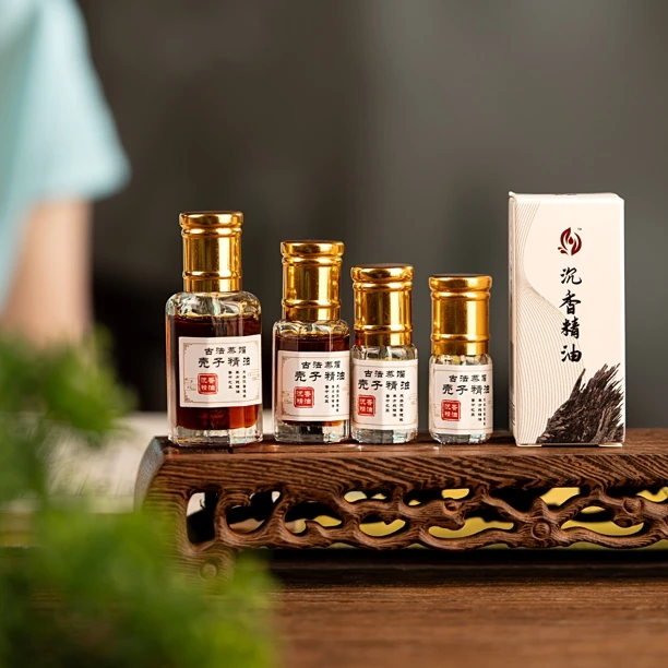 古法蒸馏壳子沉香精油涂抹香熏持久香味多变凉韵感足