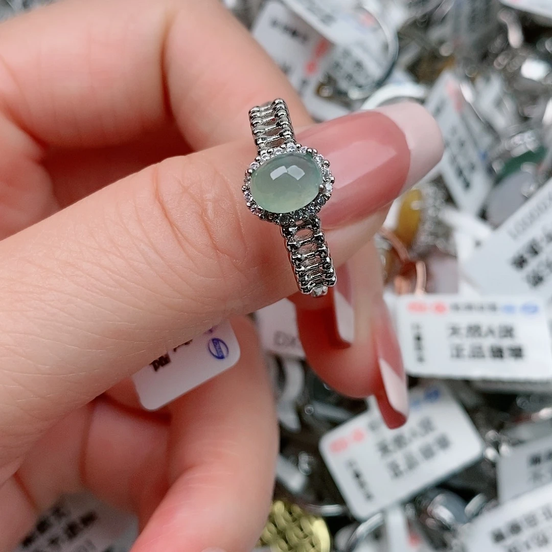 翡翠戒指未镶嵌25555555555555