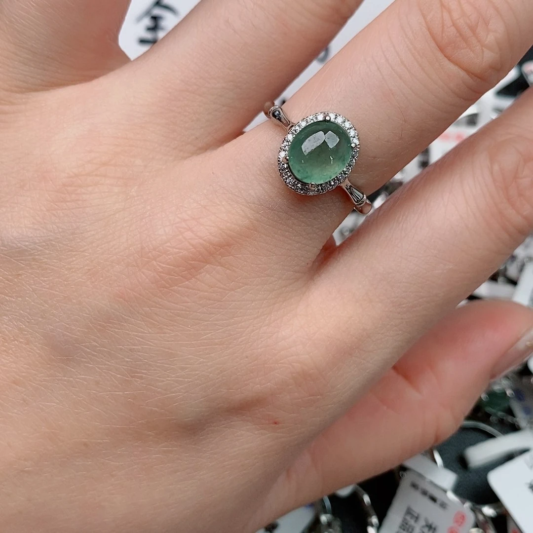 翡翠戒指未镶嵌2588858888555