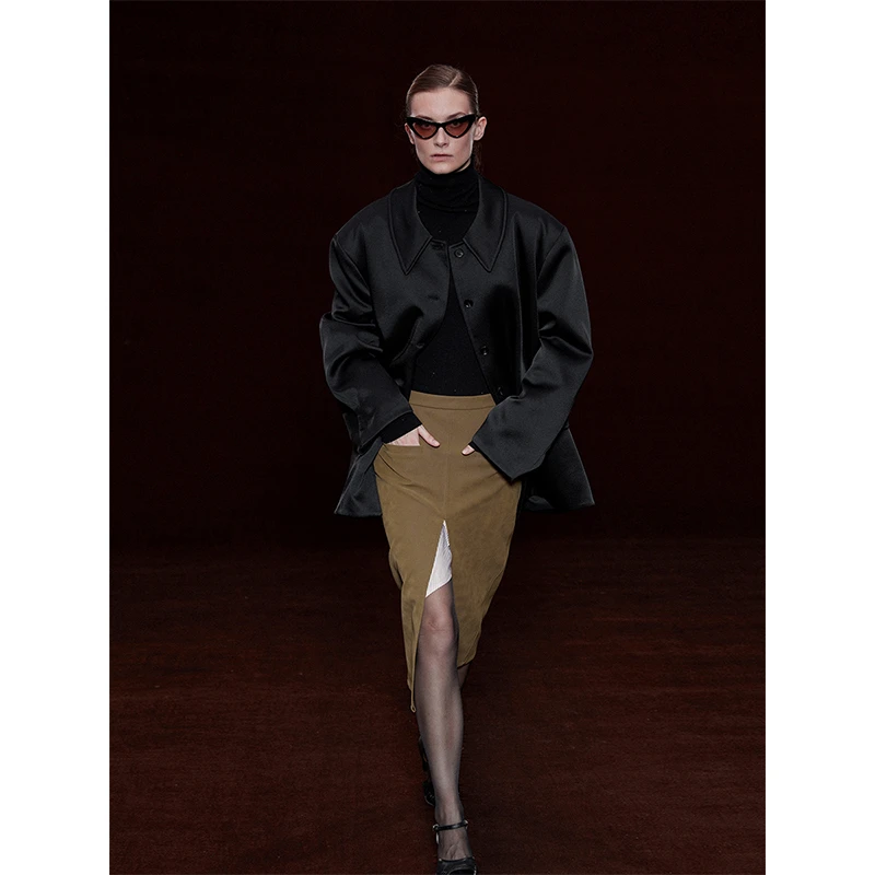 randpickee | random系列-翻领单排扣缎光棉服