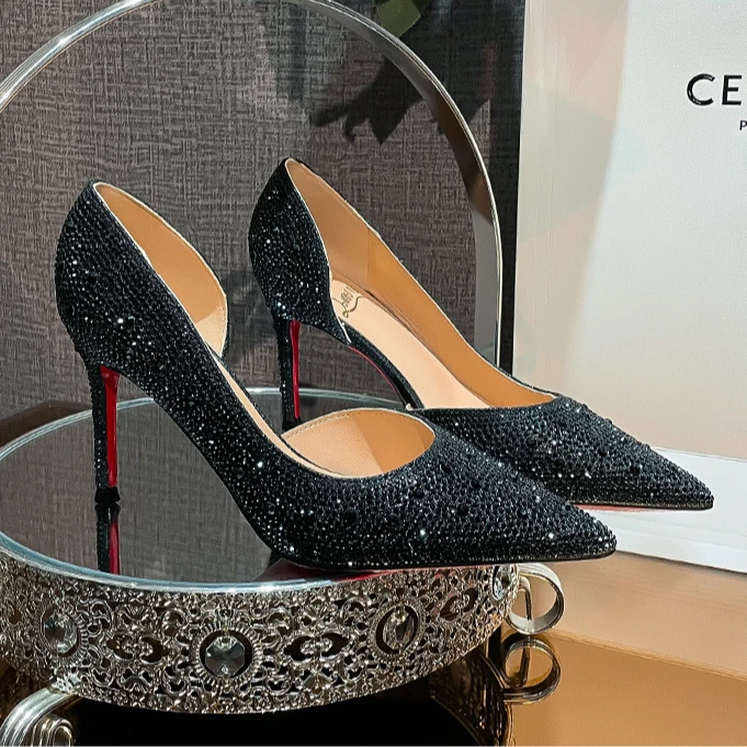 欧美风侧空满钻红底细跟尖头宴会2024新款细跟高跟单鞋女