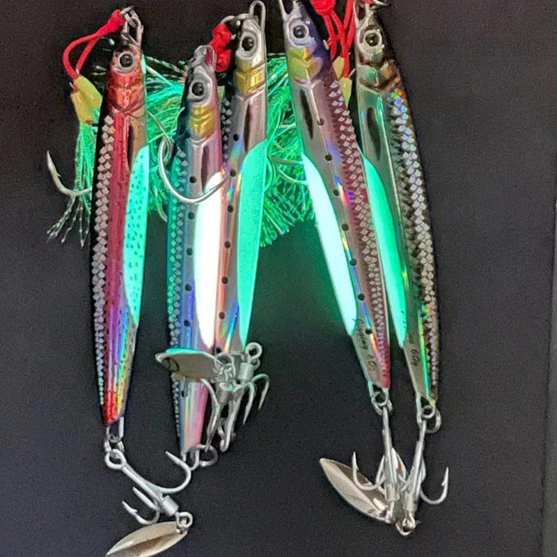 船钓鲅鱼飘落铁板真鱼鳞残鳞效果日本烫金工艺反光效果好带噪音片