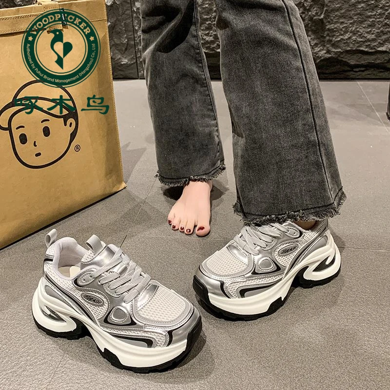 啄木鸟老爹鞋女2025春季新款爆款厚底百搭增高炸街休闲运动鞋子女