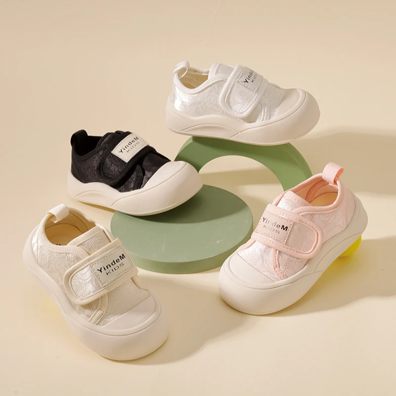英德姆2025年婴儿儿童新款时尚潮流布鞋儿童休闲男女童鞋243021A