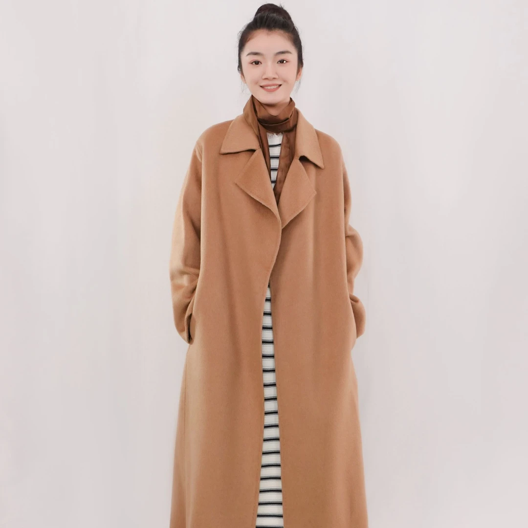 CHUN·「伯尔尼大衣 高定系列驼绒羊长款 」时尚气质女士中长款百