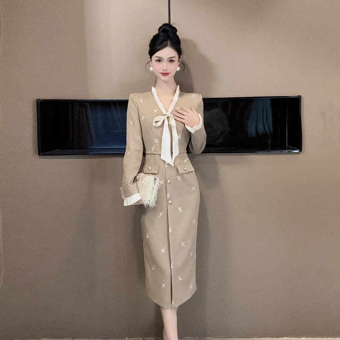 【设计师定制】新款轻奢时尚修身百搭法式连衣裙61131