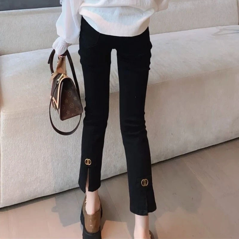 dhini大码开叉直筒牛仔裤女秋季新款2023黑色显瘦小脚九分烟管裤