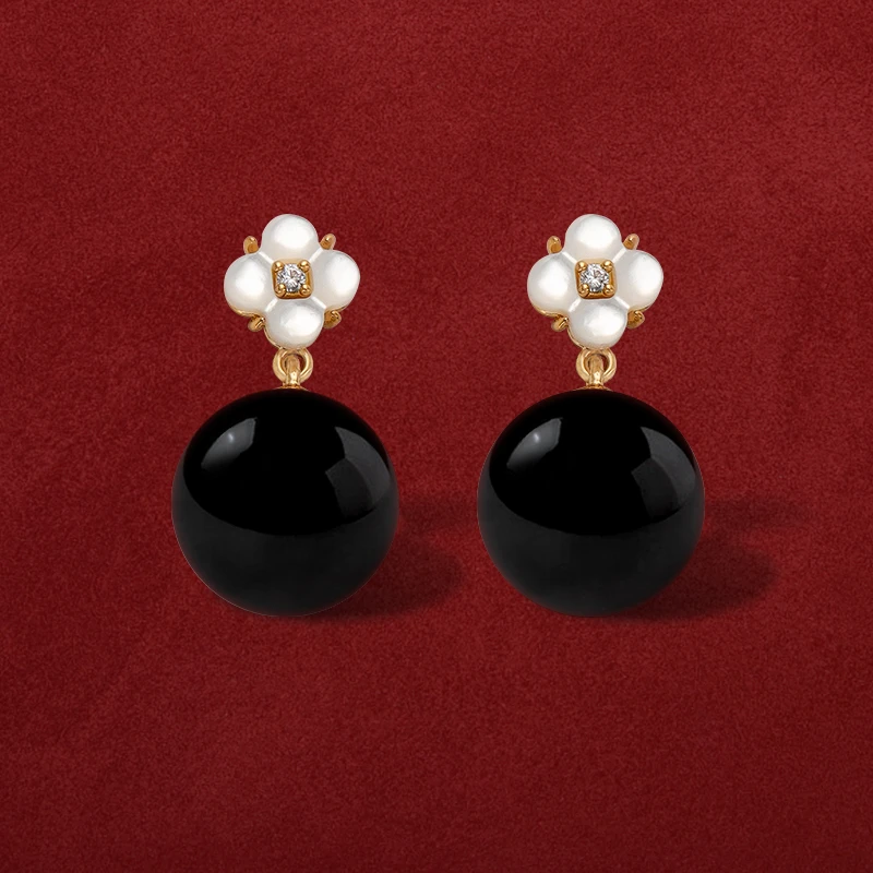 EVESENSE 铜合金贝壳耳饰 轻奢四叶草原创镶钻白贝耳环复古耳饰