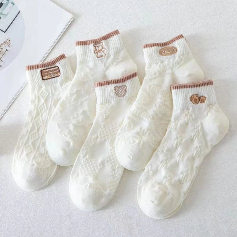 袜子女四季韩版薄款百搭短袜卡通可爱浅口短筒袜