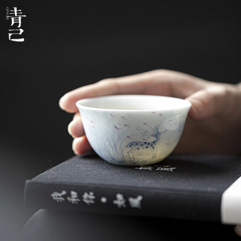 青己-玉瓷-迷踪小鹿-怀思主人杯青花手绘釉下彩容量60ml