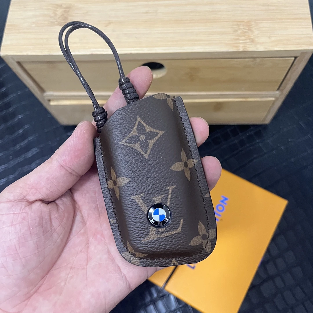 适用宝马X5钥匙套新X1/X7包7系735li/iX/XM/X6/iX车老花保护壳扣