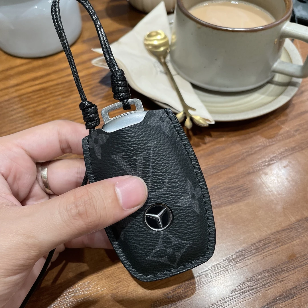 奔驰e300l钥匙套glc300高档2024新款glb220网红gle350扣c260l男壳