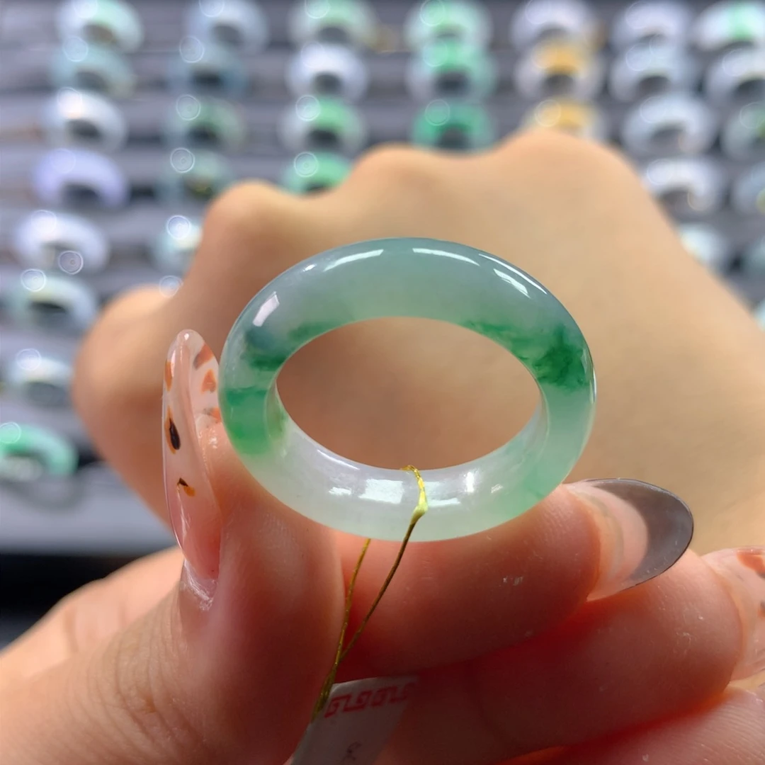 翡翠戒指未镶嵌18号