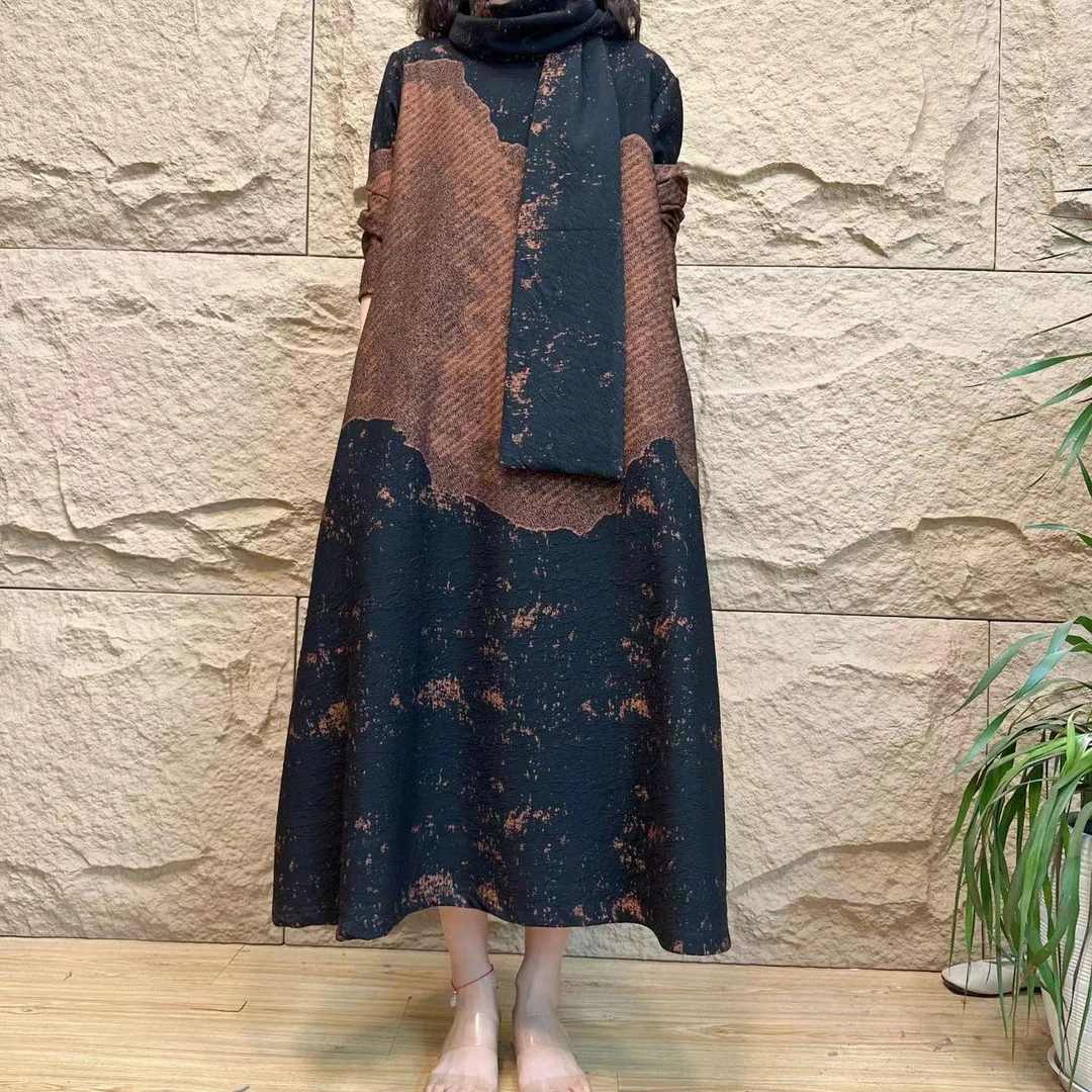 84春秋新款大码重磅印花时尚百搭V领气质减龄裙显瘦