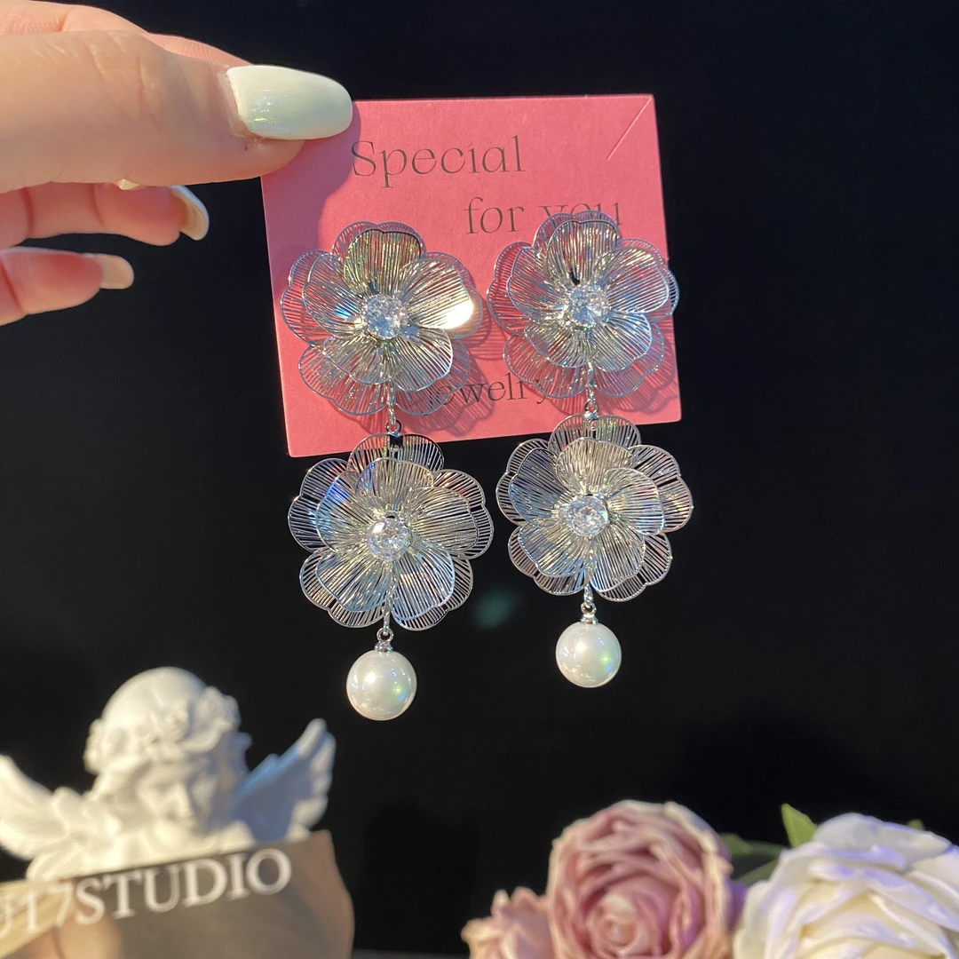 铜合金耳饰 妙柏】轻奢气质时尚花朵长款流苏耳环精美百搭珠珠耳坠