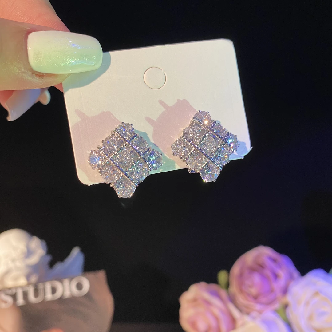 铜合金耳饰 云岚】精致超闪锆石耳钉轻奢气质时尚洋气简约经典耳环